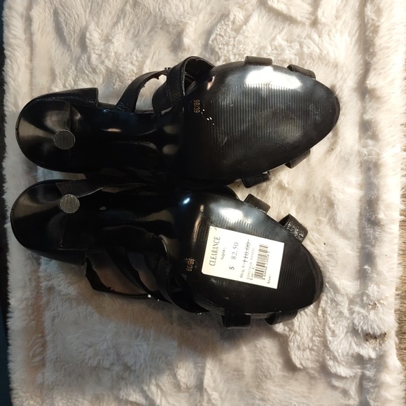 🆕️ BCBGirls "Dimitria" Heels - Picture 3 of 7